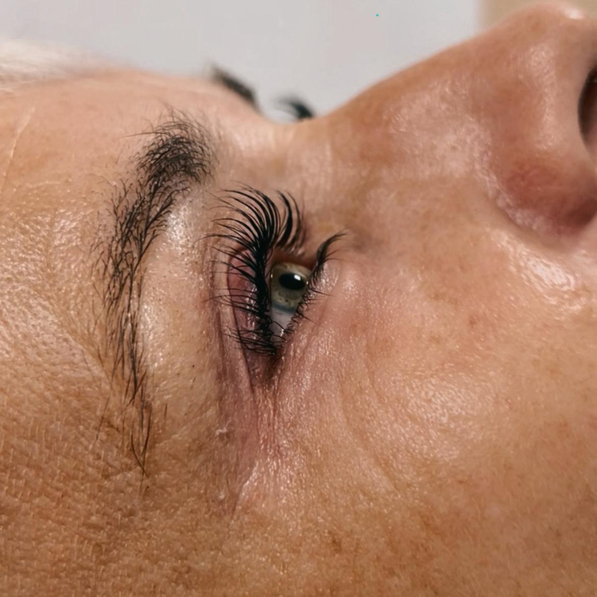 Wimpernverlängerung Detailaufnahme 4