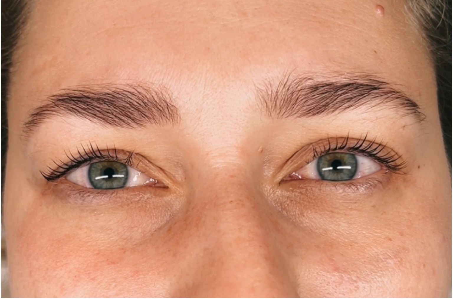Nachher-Ergebnis Lashlifting bei SL Cosmetics